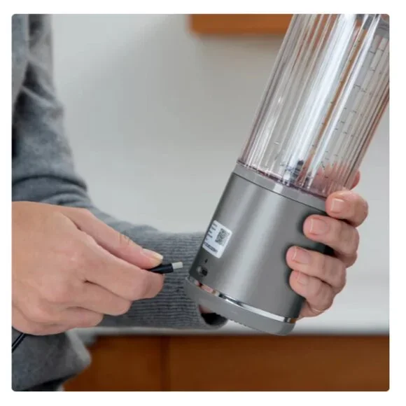 Ninja Blast 18oz. Portable Blender and Accessories